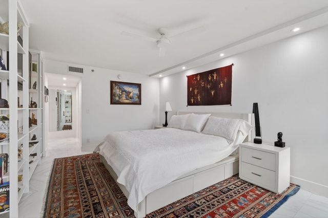 5280 N Ocean Drive 11f, Singer Island, FL 33404