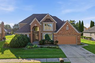 46441 Rockford Drive, Shelby Charter Township, MI 48315