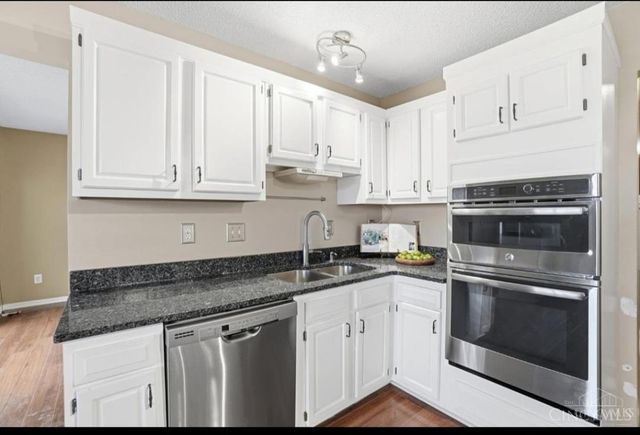5281 Woodcliff Court, West Chester, OH 45069