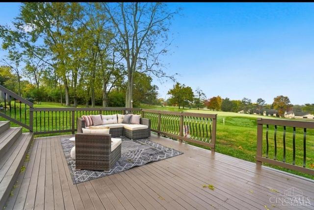 5281 Woodcliff Court, West Chester, OH 45069
