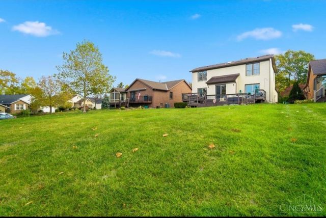 5281 Woodcliff Court, West Chester, OH 45069