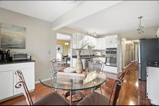 5281 Woodcliff Court, West Chester, OH 45069