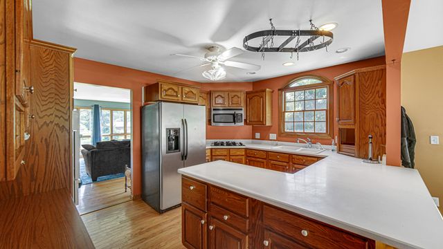 5605 N Campbell Street, Valparaiso, IN 46385