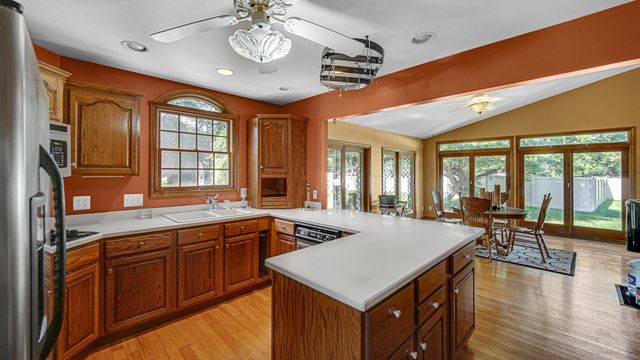 5605 N Campbell Street, Valparaiso, IN 46385