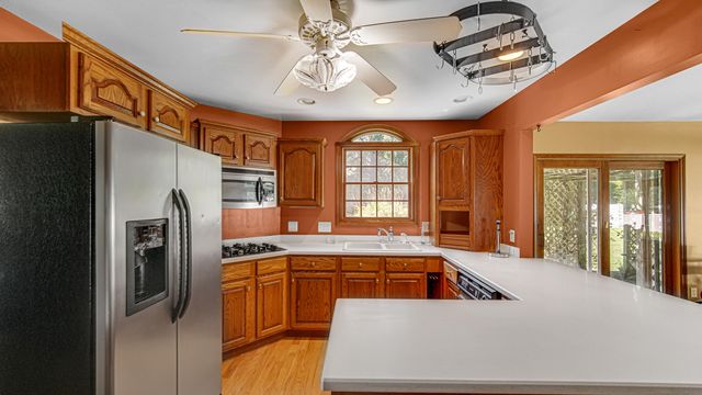 5605 N Campbell Street, Valparaiso, IN 46385