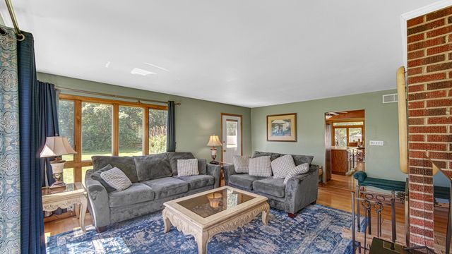 5605 N Campbell Street, Valparaiso, IN 46385