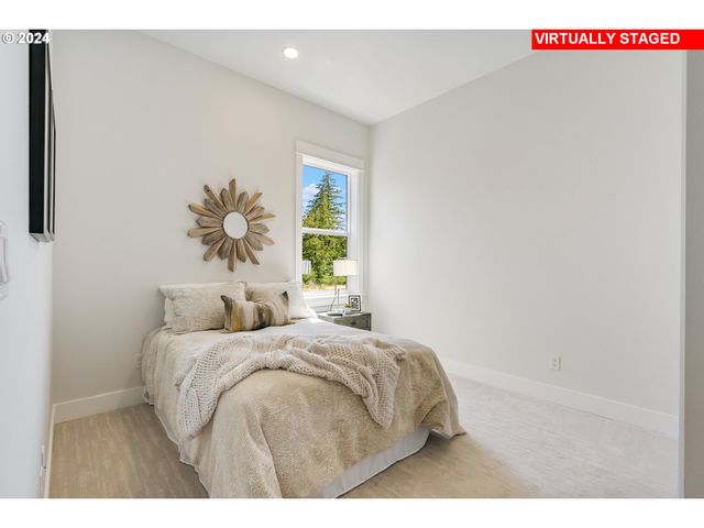 5079 N Benton Dr, Camas, WA 98607