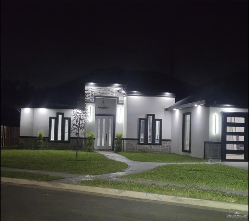 3308 E Kennedy Avenue, Alton, TX 78573