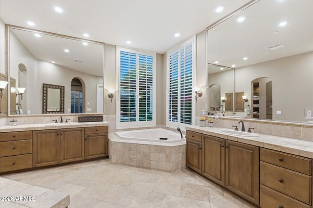 9290 E Thompson Peak Parkway 134, Scottsdale, AZ 85255