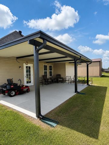 153 Belle Isle Dr, Thibodaux, LA 70301