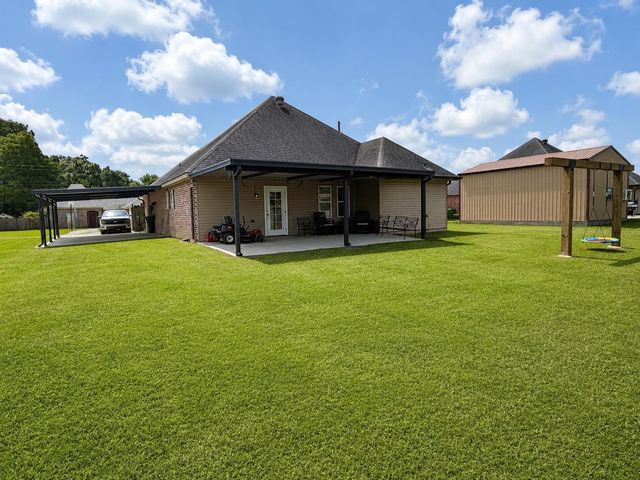 153 Belle Isle Dr, Thibodaux, LA 70301