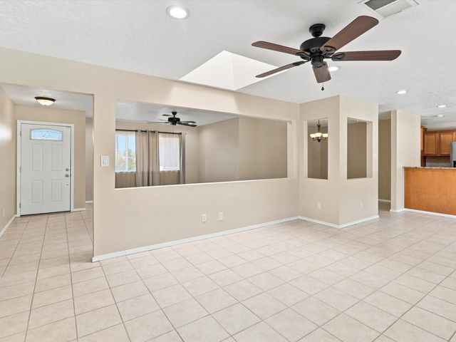5300 Dee Drive NE, Albuquerque, NM 87111