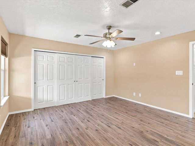 5300 Dee Drive NE, Albuquerque, NM 87111
