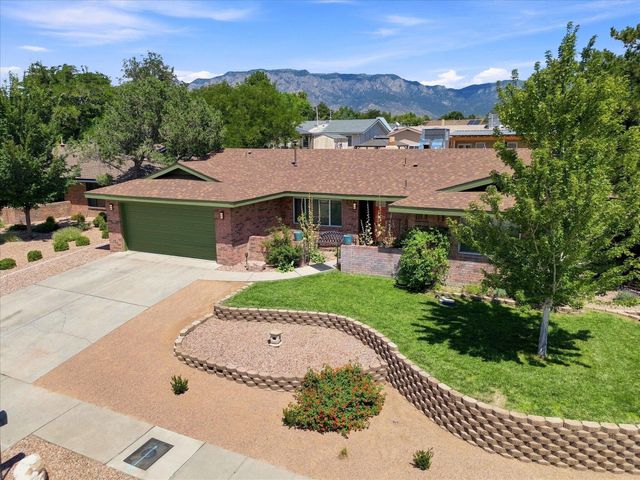 5300 Dee Drive NE, Albuquerque, NM 87111
