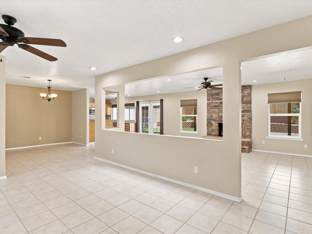 5300 Dee Drive NE, Albuquerque, NM 87111