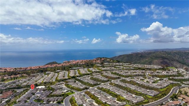 31272 Palma, Laguna Niguel, CA 92677