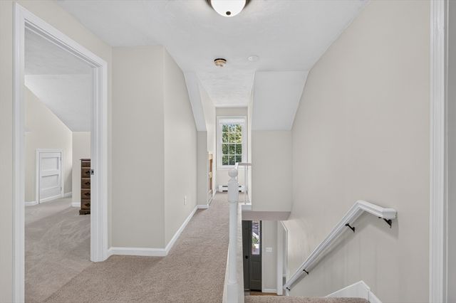 81 Moon Hill Rd, Northbridge, MA 01534