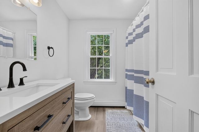 81 Moon Hill Rd, Northbridge, MA 01534