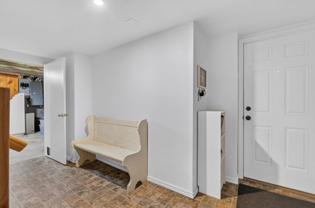 81 Moon Hill Rd, Northbridge, MA 01534