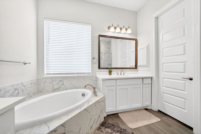 525 Goose Lake Drive, Rockwall, TX 75087