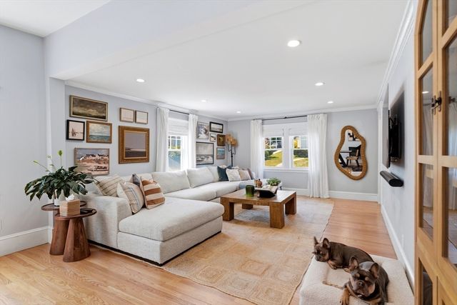 75 School Street, Melrose, MA 02176