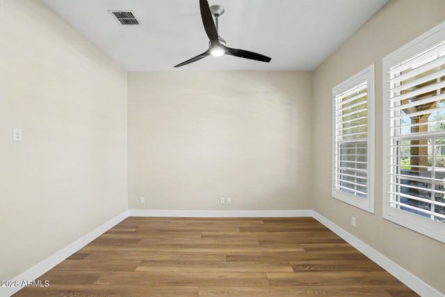 10331 E THORNTON Avenue, Mesa, AZ 85212