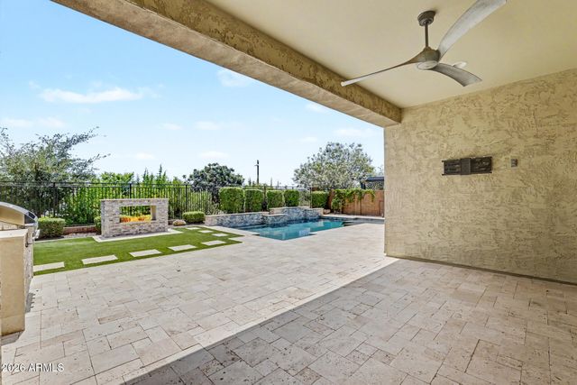 10331 E THORNTON Avenue, Mesa, AZ 85212