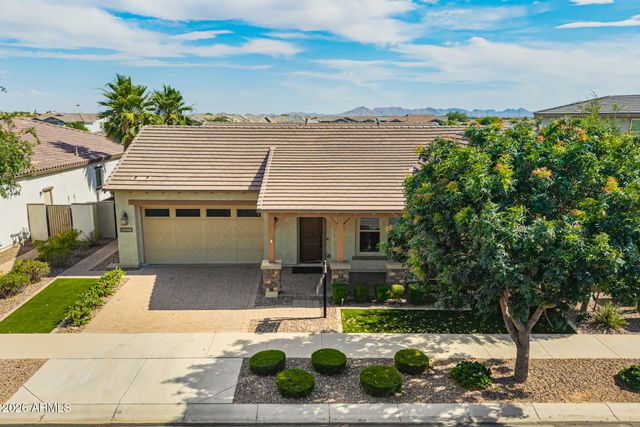10331 E THORNTON Avenue, Mesa, AZ 85212