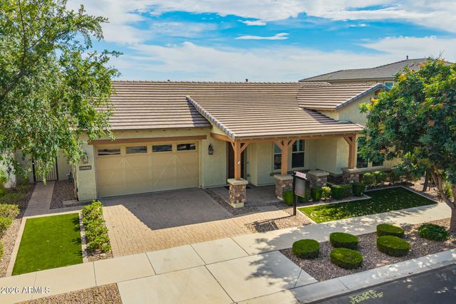10331 E THORNTON Avenue, Mesa, AZ 85212