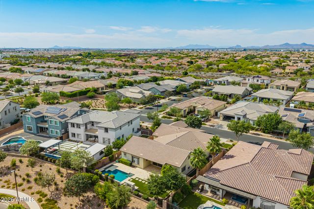 10331 E THORNTON Avenue, Mesa, AZ 85212