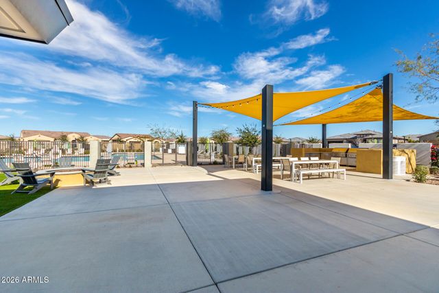 10331 E THORNTON Avenue, Mesa, AZ 85212