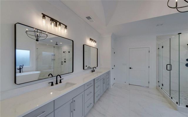 4847 Basingstoke W Drive, Suwanee, GA 30024