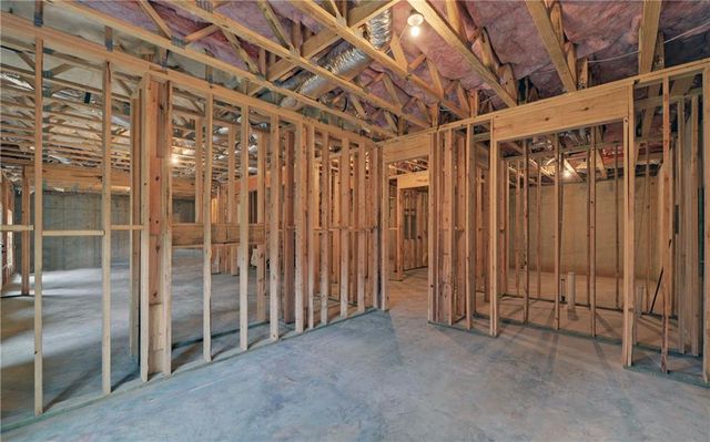 4847 Basingstoke W Drive, Suwanee, GA 30024