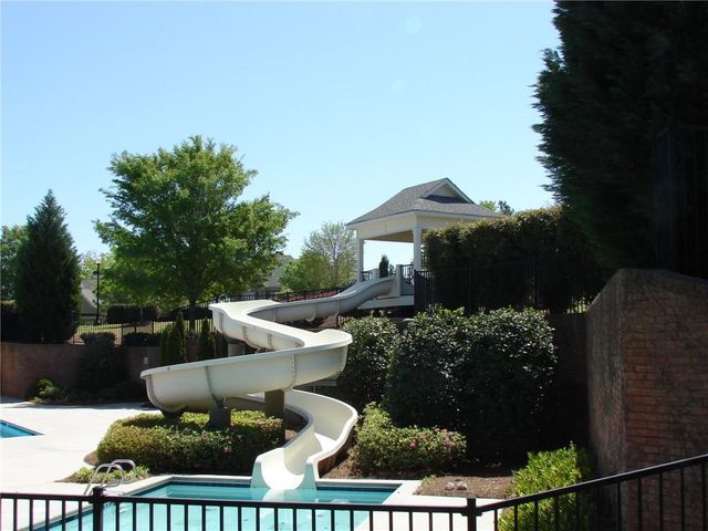 4847 Basingstoke W Drive, Suwanee, GA 30024