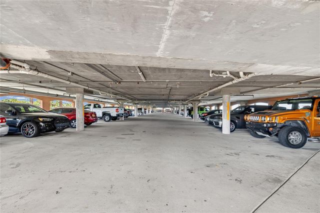 5000 CULBREATH KEY WAY 9-216, Tampa, FL 33611