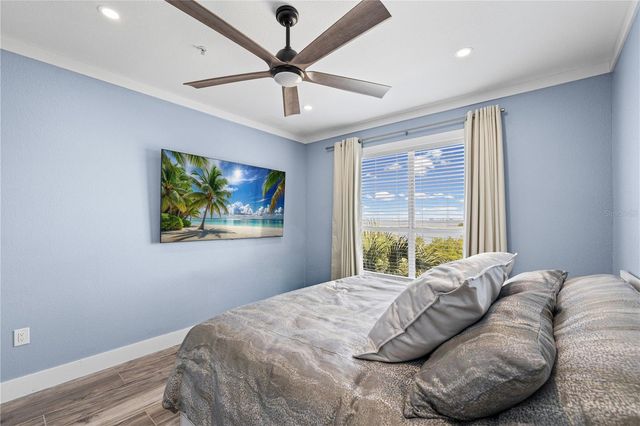 5000 CULBREATH KEY WAY 9-216, Tampa, FL 33611