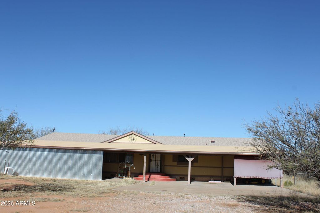 7197 S PINTEK Lane, Hereford, AZ 85615