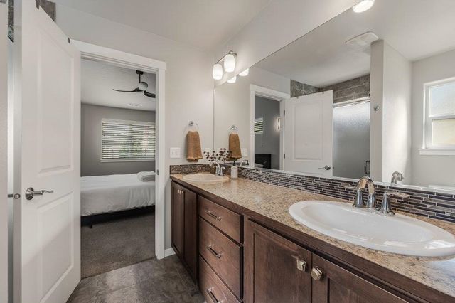 19993 E Glenbrook Ave, Liberty Lake, WA 99016