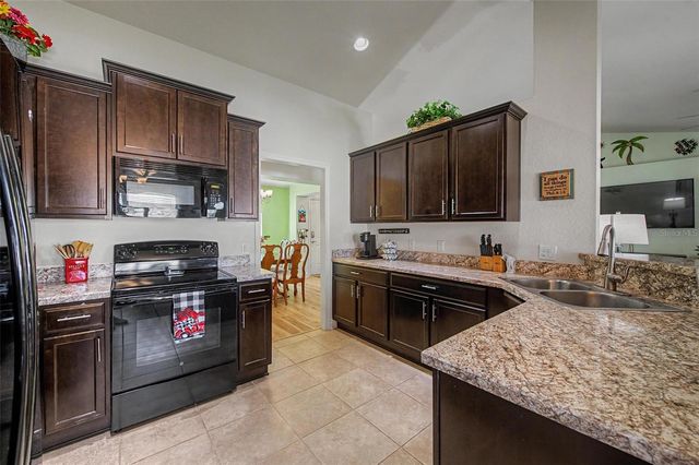 1621 DOVES VIEW CIRCLE, Auburndale, FL 33823