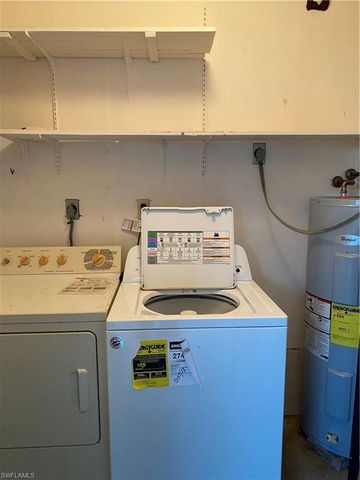 668 98th AVE N, Naples, FL 34108