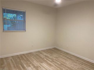 668 98th AVE N, Naples, FL 34108