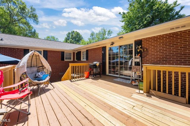 811 Wagoner Road, Elon, NC 27244