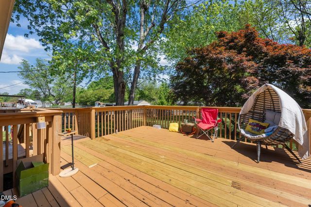 811 Wagoner Road, Elon, NC 27244