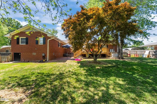 811 Wagoner Road, Elon, NC 27244