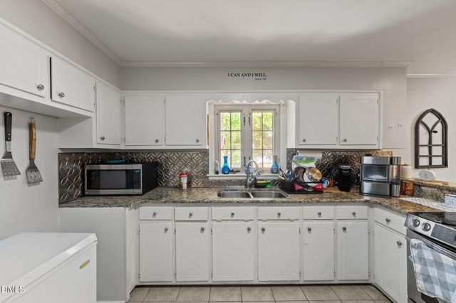 811 Wagoner Road, Elon, NC 27244