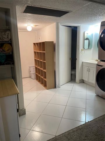 209 N Fort Lauderdale Beach Boulevard 3D, Fort Lauderdale, FL 33304