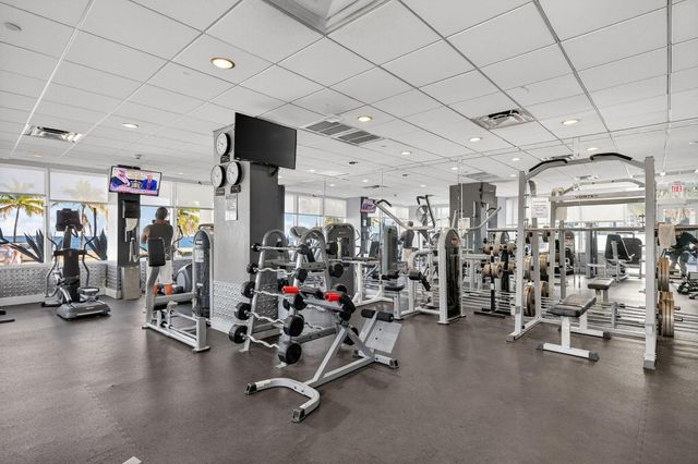 209 N Fort Lauderdale Beach Boulevard 3D, Fort Lauderdale, FL 33304