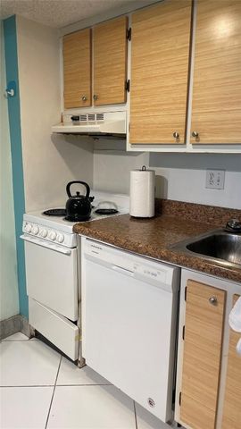 209 N Fort Lauderdale Beach Boulevard 3D, Fort Lauderdale, FL 33304