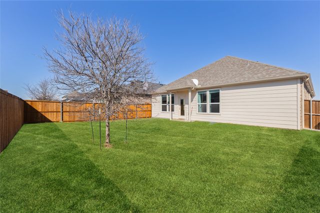 2024 Robert Street, Anna, TX 75409