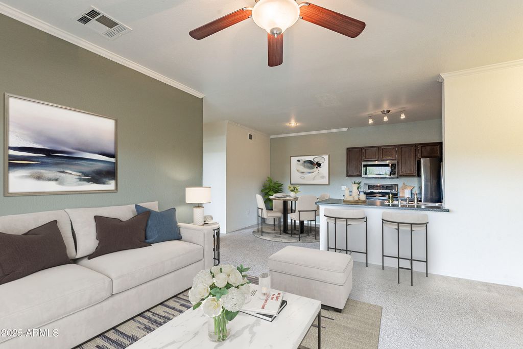 16013 S DESERT FOOTHILLS Parkway 2055, Phoenix, AZ 85048